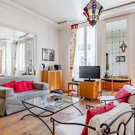 Appartement De Grand Standing, Joliment Decore マルセイユ エクステリア 写真