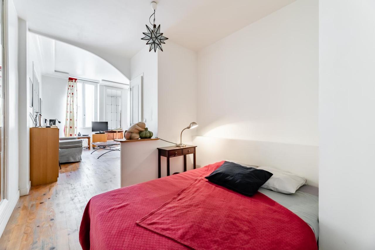 Appartement De Grand Standing, Joliment Decore マルセイユ エクステリア 写真