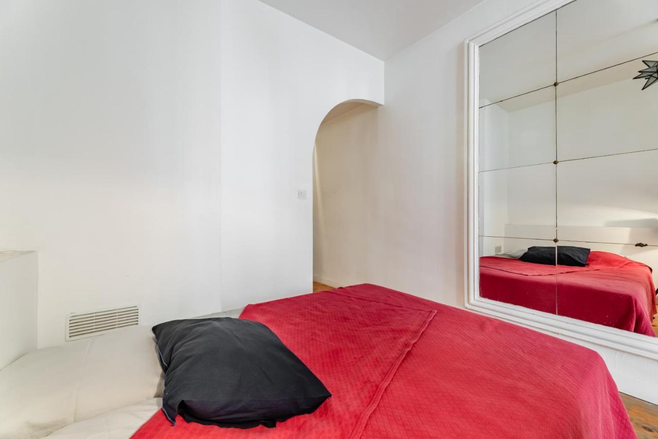 Appartement De Grand Standing, Joliment Decore マルセイユ エクステリア 写真